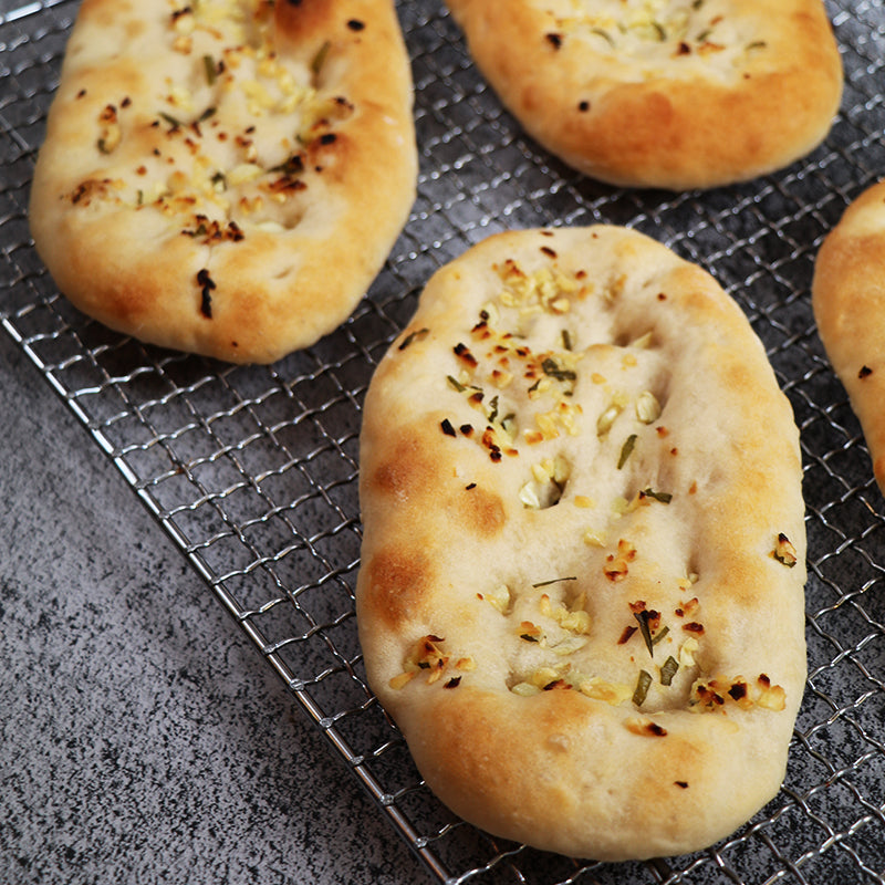 Coriander & Garlic Naan Bread