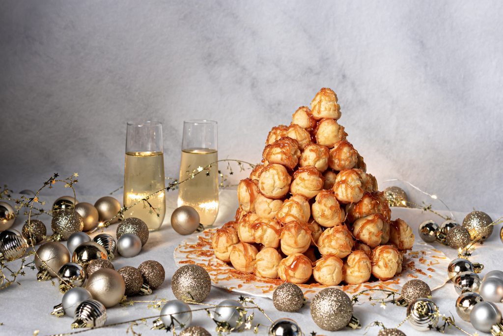 Croquembouche