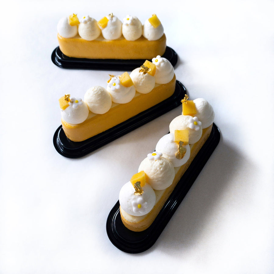 Exotic Petit Gateau
