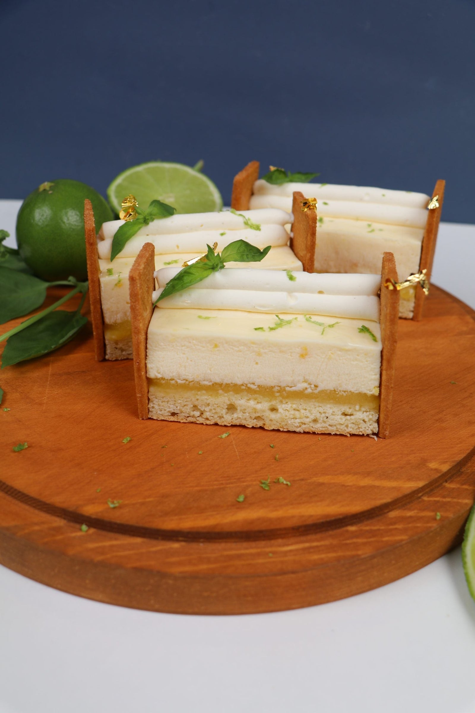 Bergamot Calamansi Petit Gateau