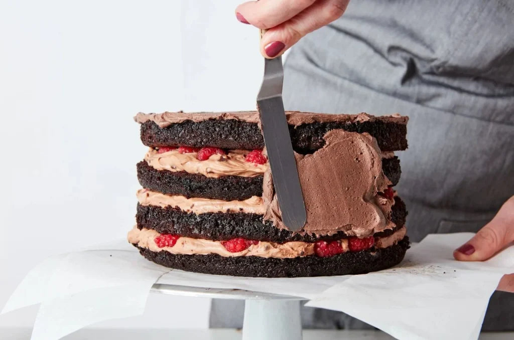 How to assemble and frost a layer cake