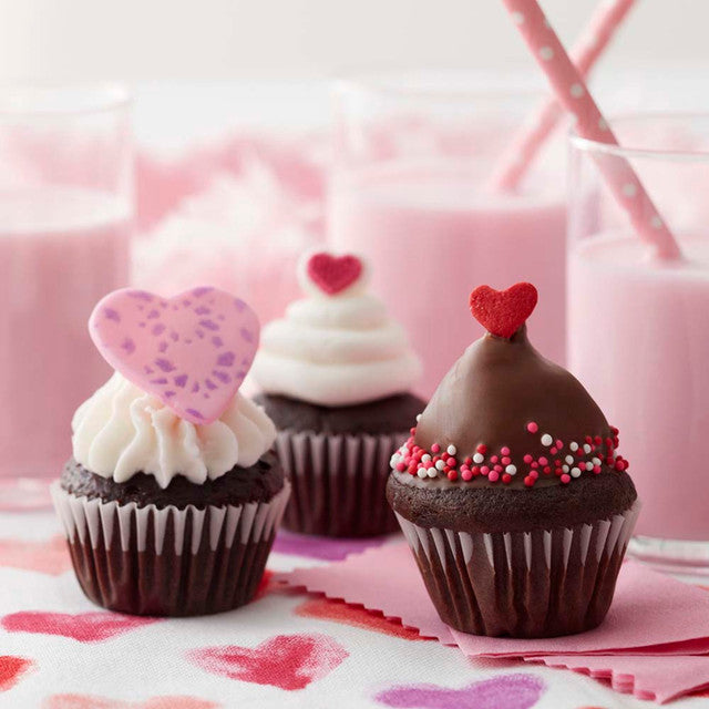 Lacy Heart Mini Valentine Cupcakes
